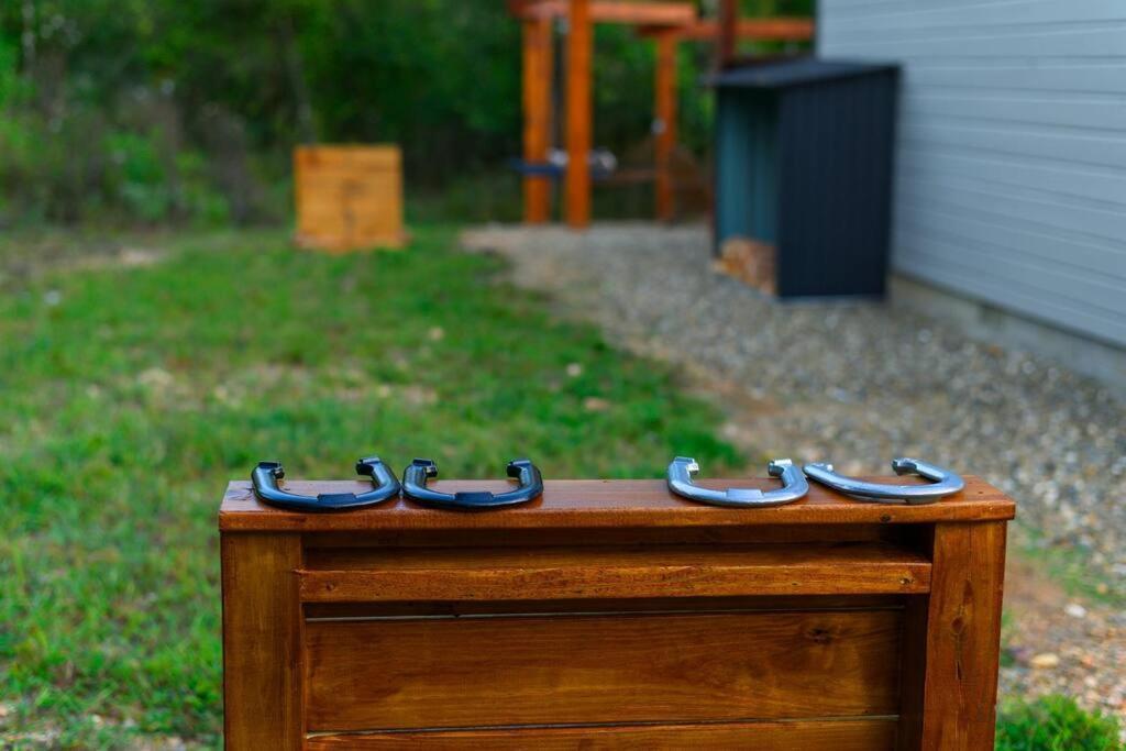 Under The Stars - Secluded, Hot Tub, Firepit, Games Villa Broken Bow Exterior foto