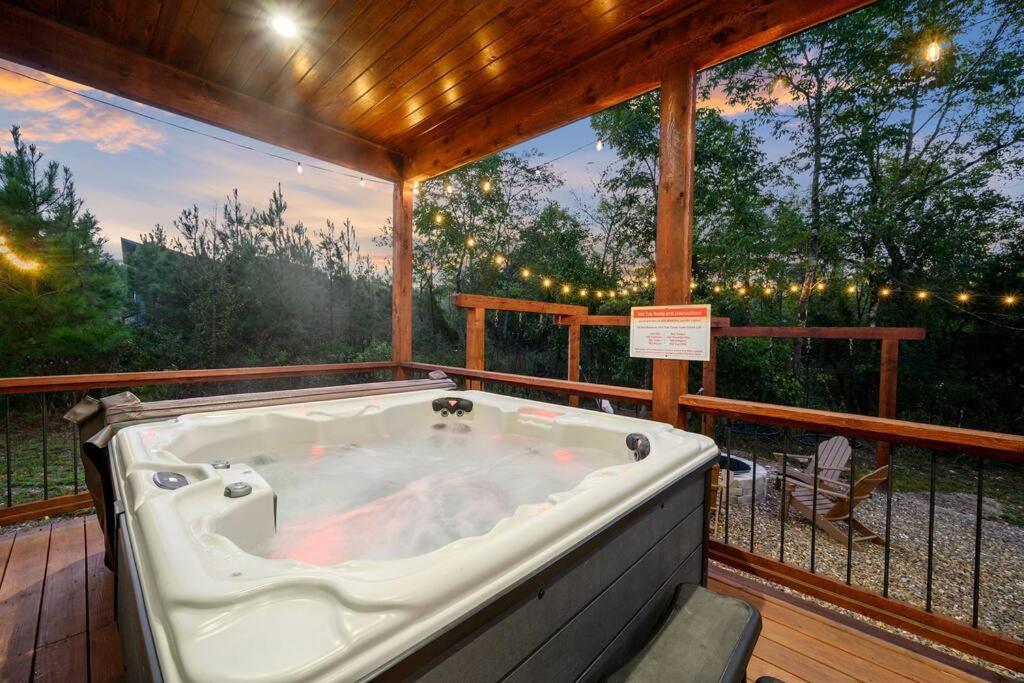 Under The Stars - Secluded, Hot Tub, Firepit, Games Villa Broken Bow Exterior foto