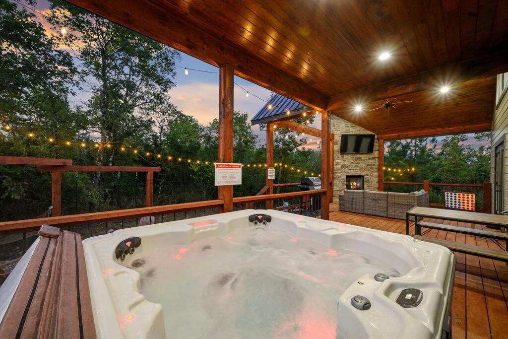 Under The Stars - Secluded, Hot Tub, Firepit, Games Villa Broken Bow Exterior foto